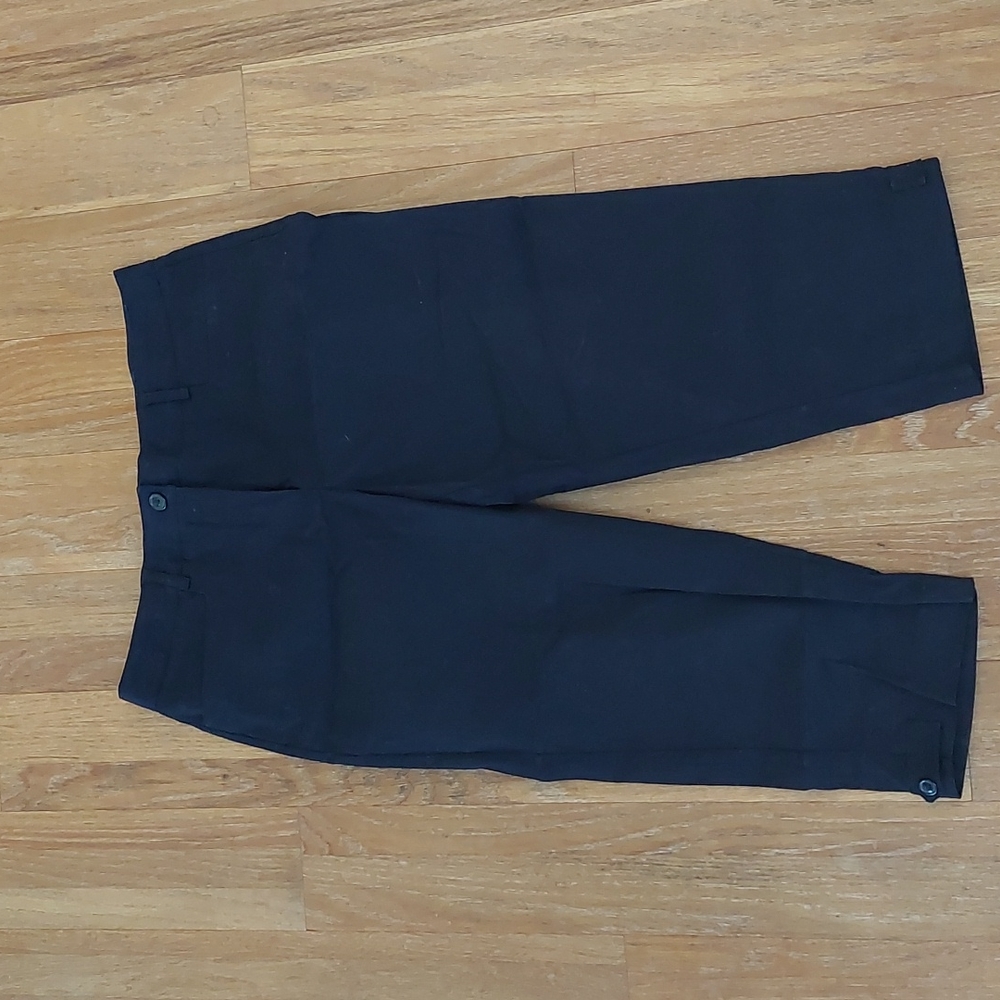 Studio Works Womens 12 Petite 12P Black Capris with Pockets